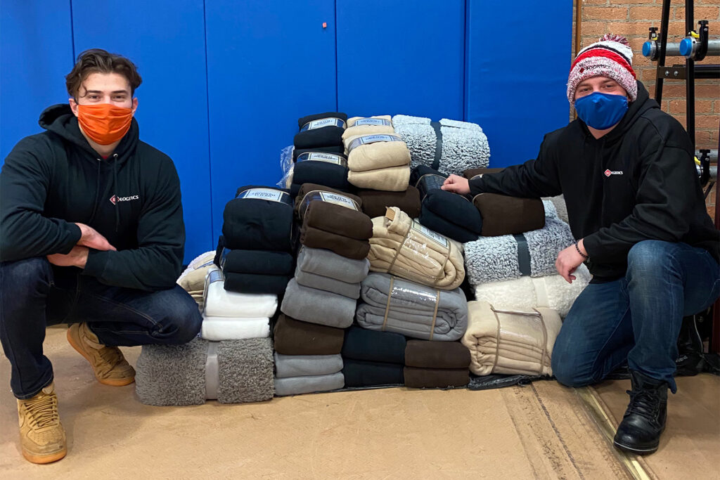 RJ Logistics partners up with NSO Detroit to provide blankets for the homeless community